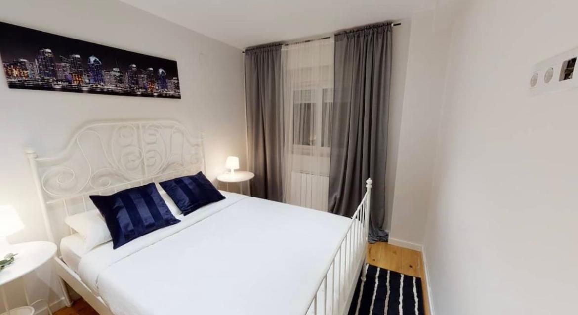 Edsam Brown Madrid Apartment Luaran gambar