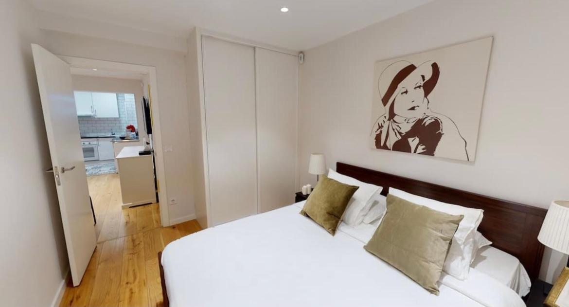 Edsam Brown Madrid Apartment Luaran gambar