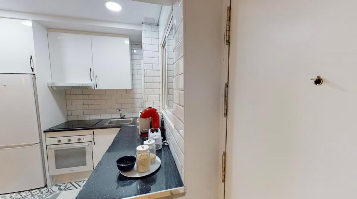 Edsam Brown Madrid Apartment Luaran gambar