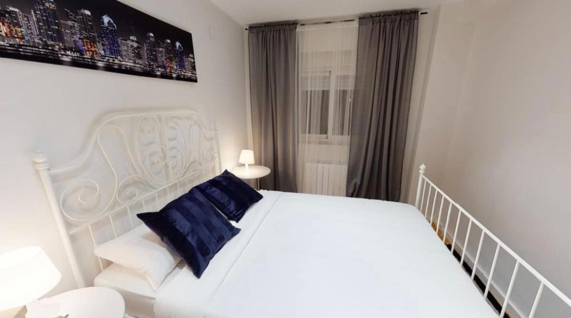 Edsam Brown Madrid Apartment Luaran gambar